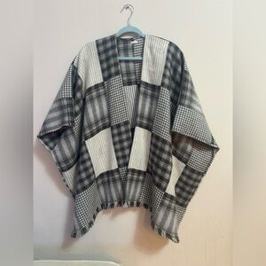 Aerie Oversized Plaid Poncho Shawl Cardigan One Size